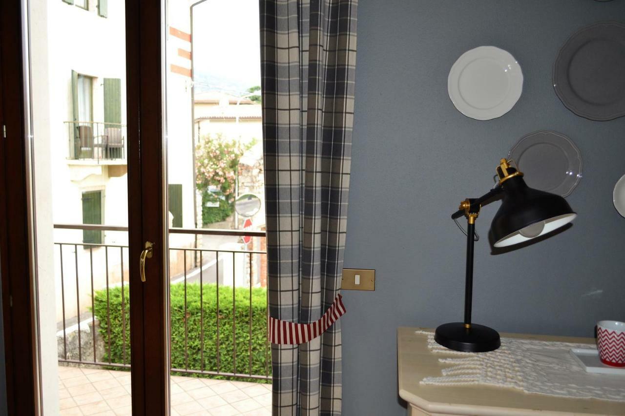Torri Centro Apartment Torri Del Benaco Ngoại thất bức ảnh