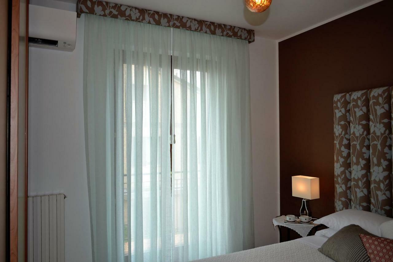 Torri Centro Apartment Torri Del Benaco Ngoại thất bức ảnh