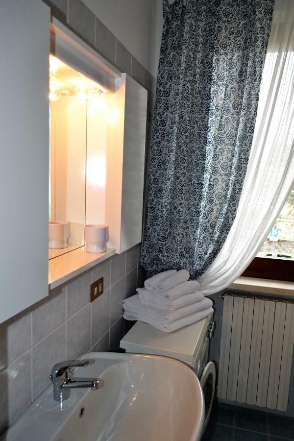 Torri Centro Apartment Torri Del Benaco Ngoại thất bức ảnh